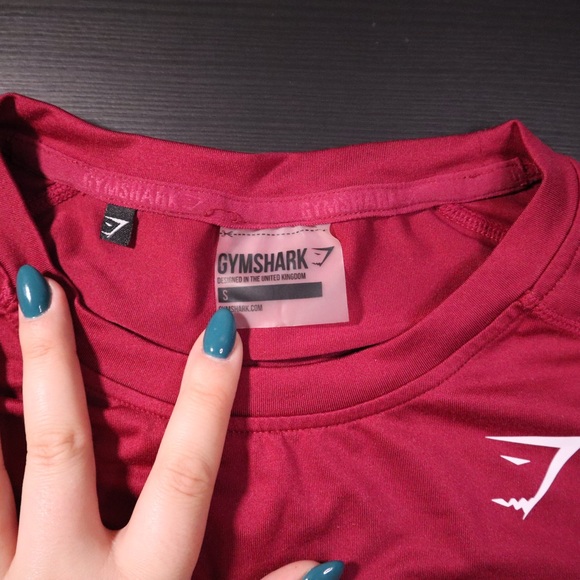 GYMSHARK Crop Top - Picture 3 of 3